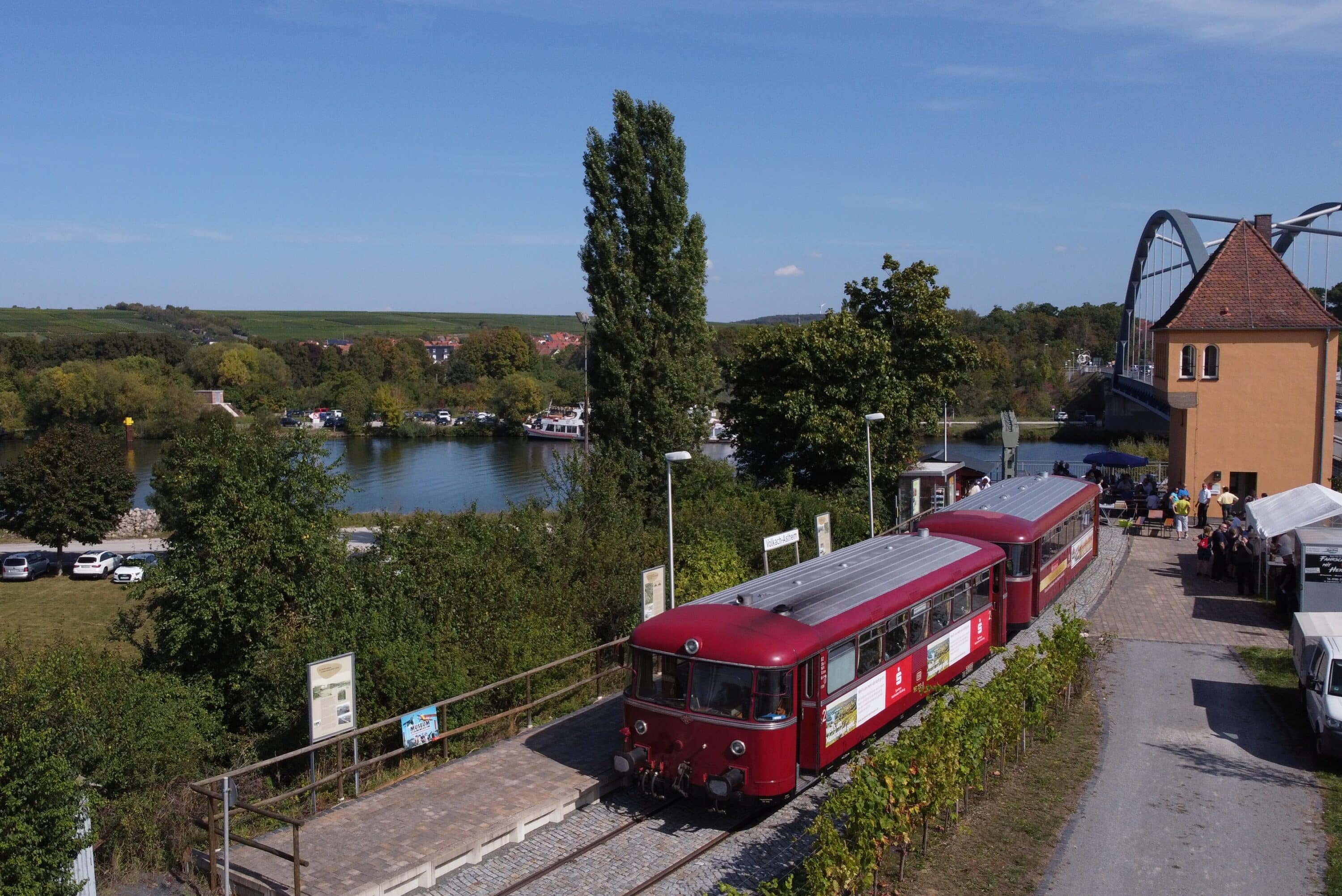 20-jahre-schienenbus-auf-der-mainschleifenbahn