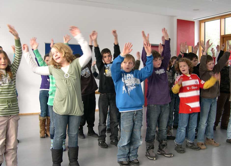 Sparkasse Schweinfurt unterstützt „Aktion Rückenwirbel“