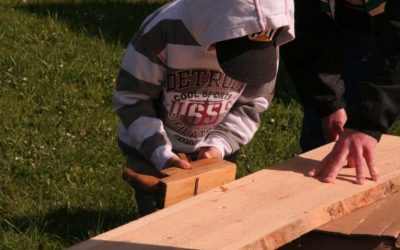 Kinder verzieren Euerbach