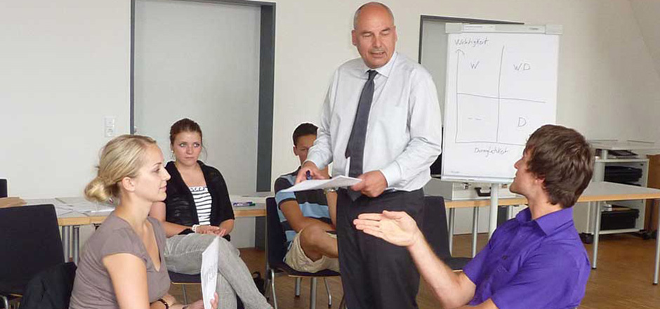 Gesundheitsprävention für Auszubildende ist bei der Sparkasse Schweinfurt eine wichtige Investition in die Zukunft