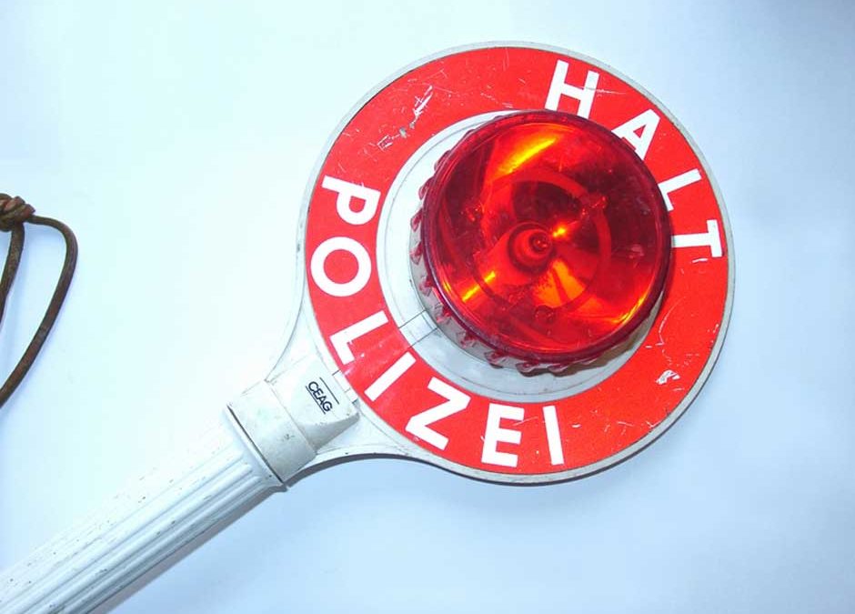 23-Jähriger in Wohnung getötet – junge Frau verletzt im Krankenhaus – Tatverdächtiger festgenommen