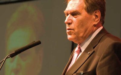 Michael Glos, Bundeswirtschaftsminister a.D. wird Beirat der Nanohale AG