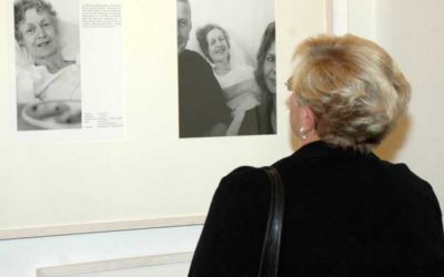 Ausstellung „Lebenszeiten – Lebenszeichen“ im Schweinfurter Rathaus