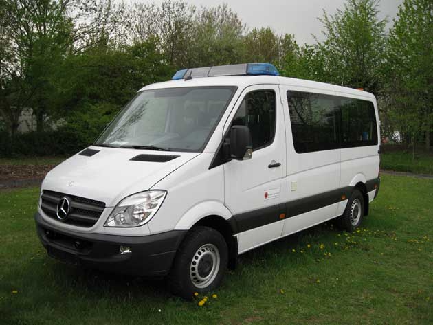 Neuer Kommandowagen des Zivilschutzes für das Sanitäts- und Betreuungs- Hilfeleistungskontingent Unterfranken