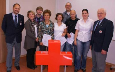 Erster Pflegehelferkurs des Roten Kreuzes erfolgreich