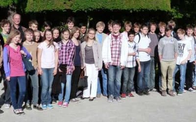 Die Griechischschüler des Celtis-Gymnasiums in Aristophanes` Komödie Die Vögel im Mainfrankentheater Würzburg