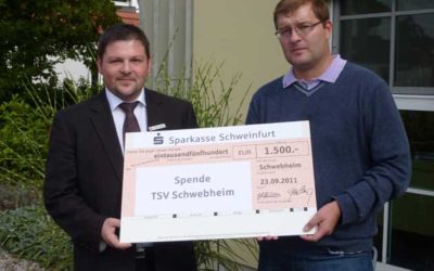 Mario Müller neuer Leiter der Sparkassenfiliale Schwebheim: Spende in Höhe von 1.500 Euro übergeben