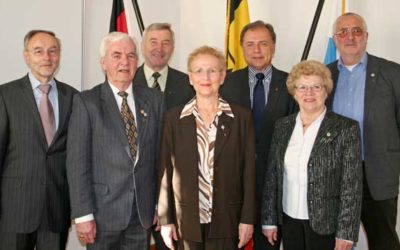 Landrat Harald Leitherer zeichnet verdiente Landkreisbürger aus