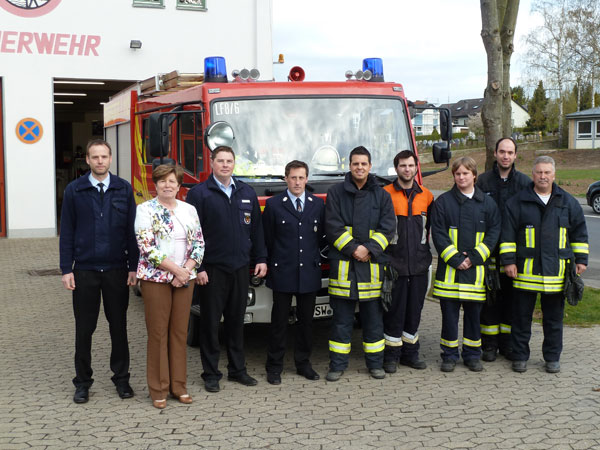Geldersheim: Vier Feuerwehrmänner absolvieren „Feuerwehrführerschein“