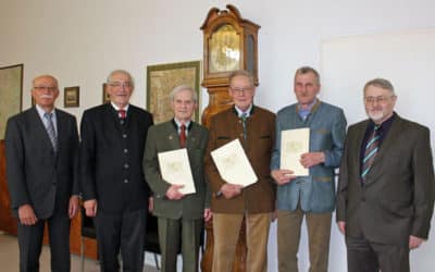Regierungspräsident Dr. Paul Beinhofer bestellt neue Regierungsjagdberater