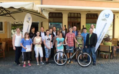 WJ übergeben die Hauptpreise der SBIT Verlosung