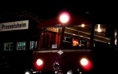 Heuer kommt der Nikolaus endlich wieder in den roten Schienenbus!