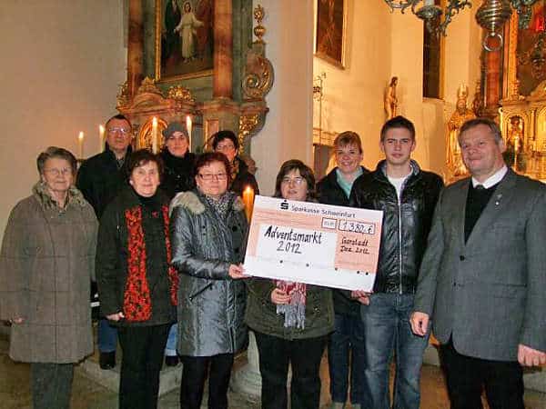 Erlös aus dem Adventsmarkt in Garstadt 2012