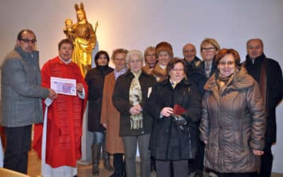 Chor spendet für Kirchenrenovierung