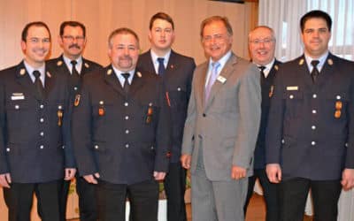 Landrat verabschiedet langjährigen Kreisbrandmeister
