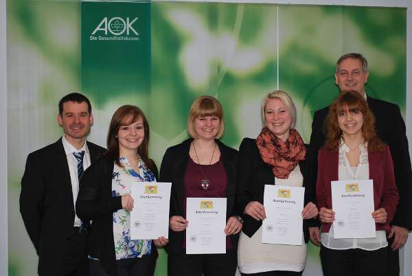 Vier unterfränkische Berufschulbeste sind AOK-Azubis aus SW
