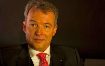 Der Herr der langen Zahlen: Sparkassenvorstand Jürgen Wagenländer