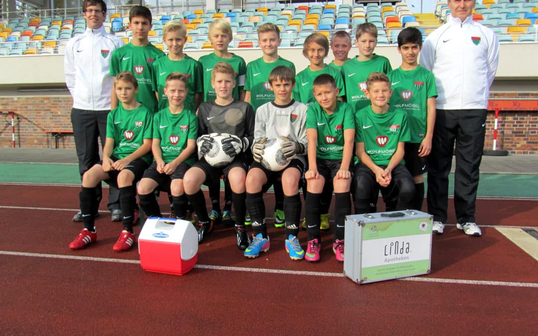 Vor über 70 Zuschauern holte sich der FC05 (U13) die Tabellenführung zurück