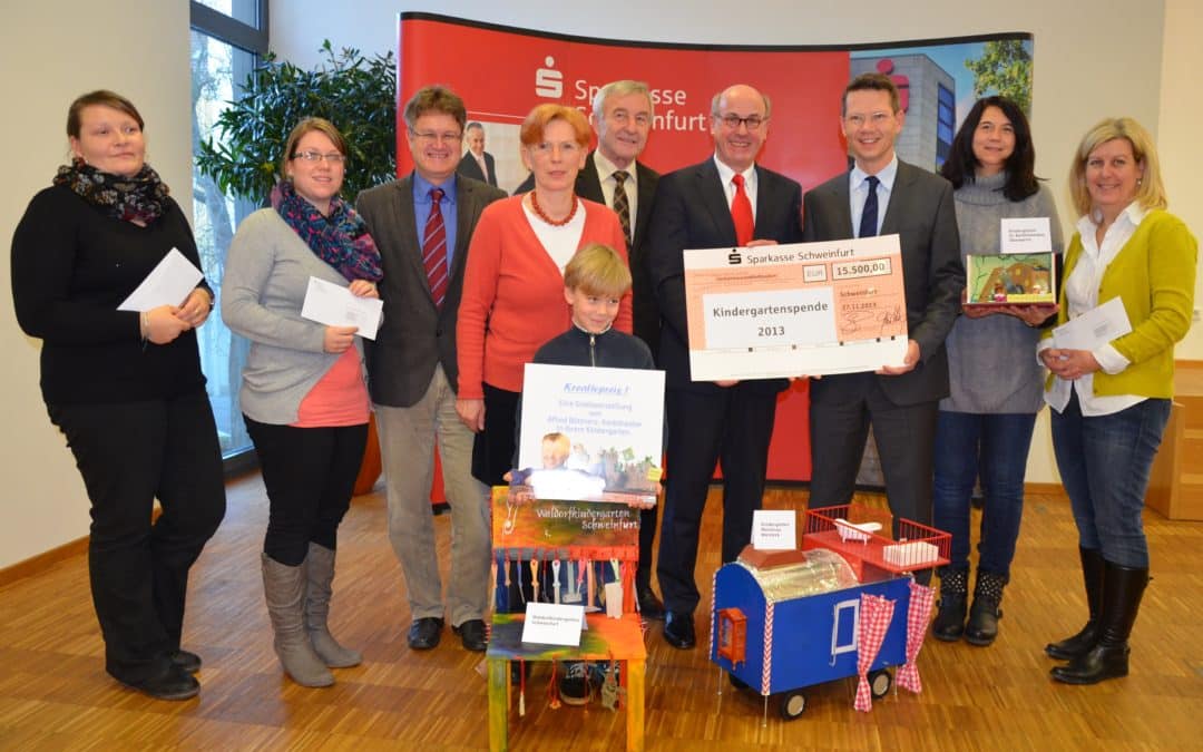Kindergarten-Spendenübergabe: Sparkasse Schweinfurt unterstützt 31 Kindergärten