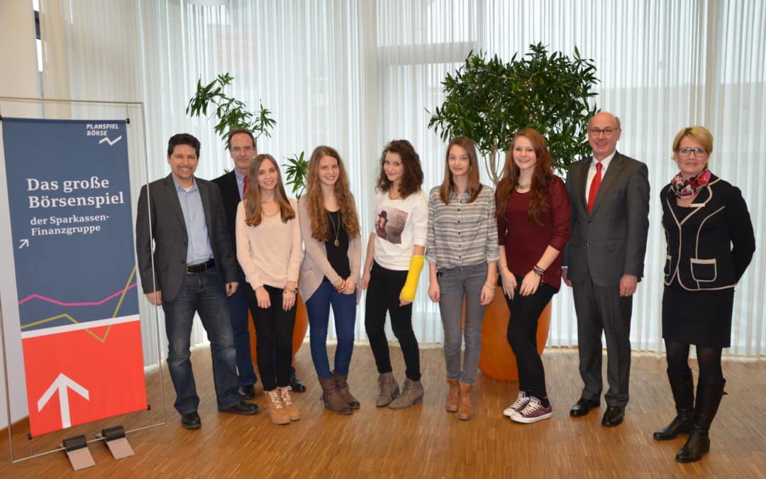 Planspiel Börse: Sieg für Schülerteam aus der Wilhelm-Sattler-Realschule