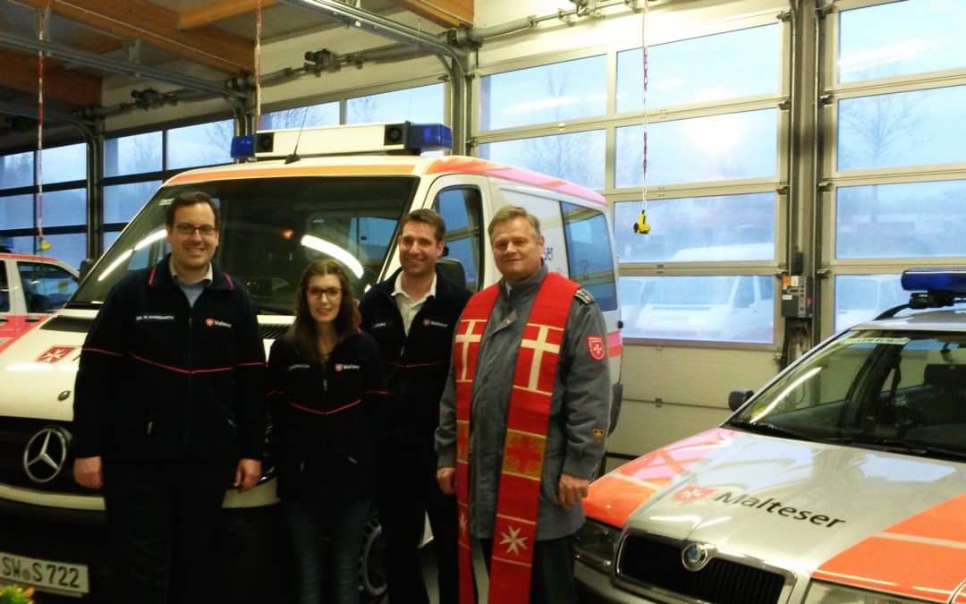 Malteser Hilfsdienst: Neue Einsatzfahrzeuge unter den Segen Gottes gestellt