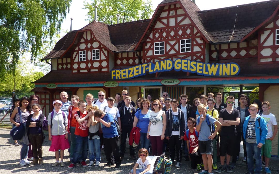 Sparkasse Schweinfurt dankt den Schülerlotsen