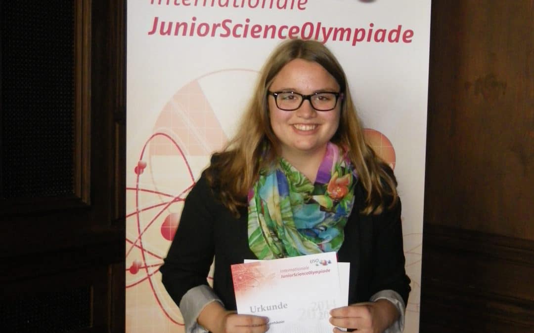 Isabell Wagenhäuser vom Celtis-Gymnasium erreicht das Bundesfinale der JuniorScience Olympiade