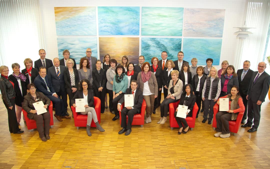 Sparkasse Schweinfurt ehrt Jubilare – 41 Mitarbeiterinnen und Mitarbeiter feierten Dienstjubiläum