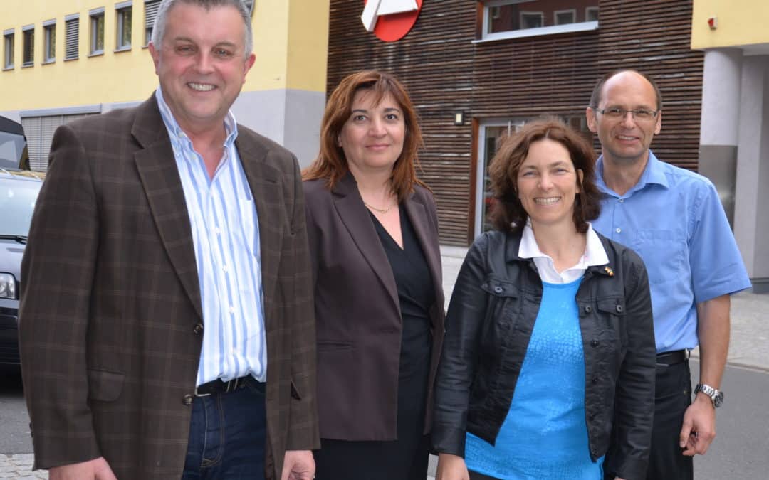 Ekin Deligöz (MdB) und Kerstin Celina (MdL) zum Gedankenaustausch bei der Agentur für Arbeit in Würzburg