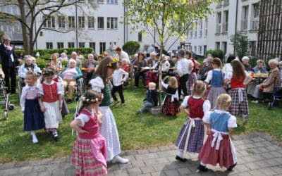 Tanz in den Mai mit der Kindertanzgruppe Kolitzheim