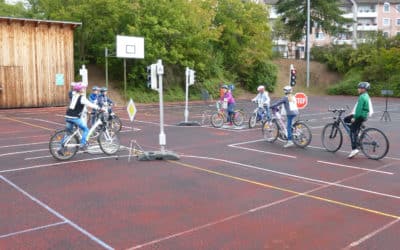 Sicherheit im Straßenverkehr bei FerienSpaßProgramm der Stadtjugendarbeit