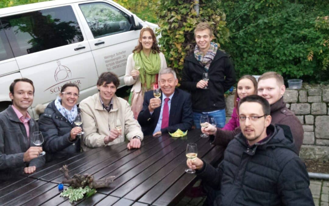 Junge Union probierte Fränkischen Wein