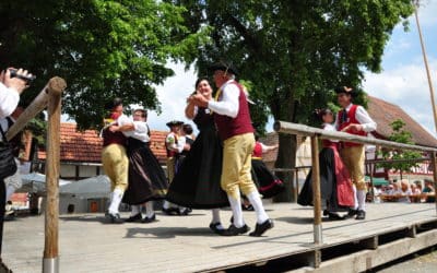 Fränkisches Tanzfest in Kolitzheim am Samstag, 14. November 2015