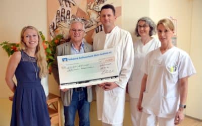 Blaurock überreicht zweite Spende im Jubiläumsjahr an die Pallativstation der Kreisklinik