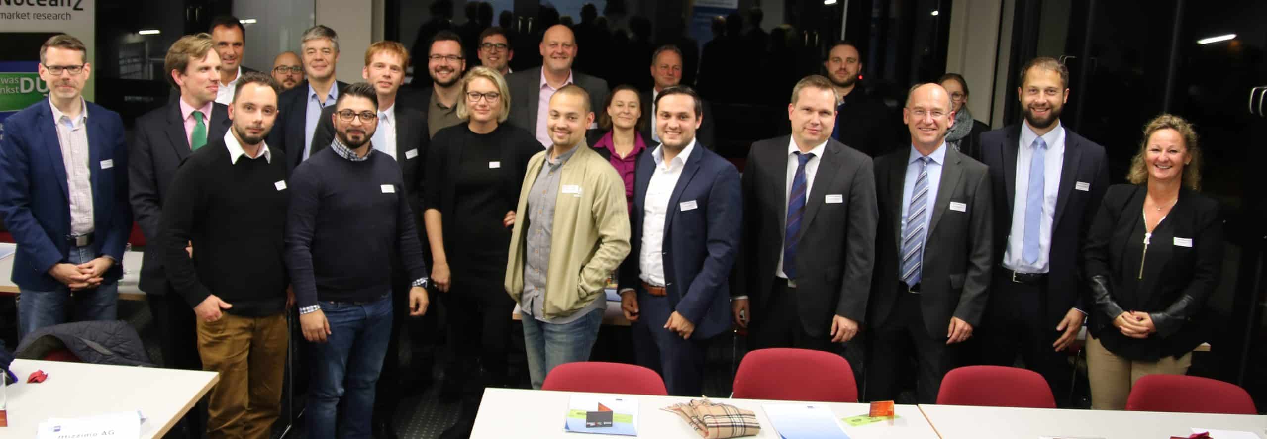 210-16-10-21-startup-meets-kmu