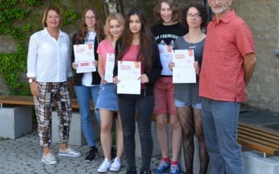 Siegerehrung des Deutschen Gründerpreises für Schüler in Schweinfurt: Schülerteam „Healthy – iss dich gesund“ vom Walther-Rathenau-Gymnasium belegt den ersten Platz