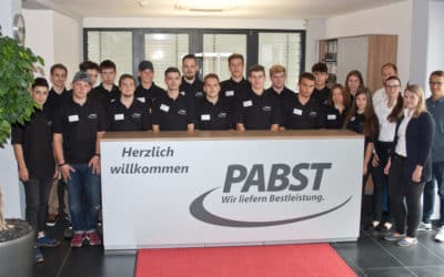 19 Azubis starten in die Logistik