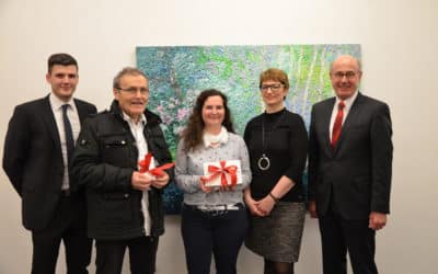 Preisübergabe vom Sparkassen-Gewinnspiel