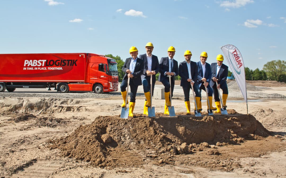 Bauarbeiten für neues Logistikzentrum von Pabst Transport in Gochsheim aufgenommen