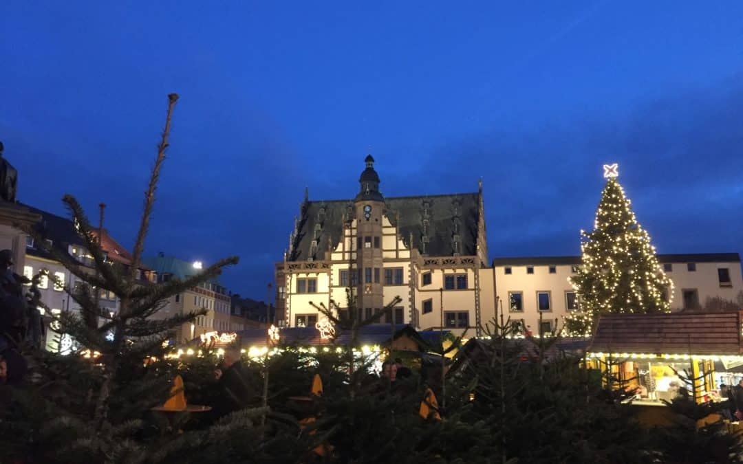 Weihnachtsmarkt auf dem Schweinfurter Marktplatz