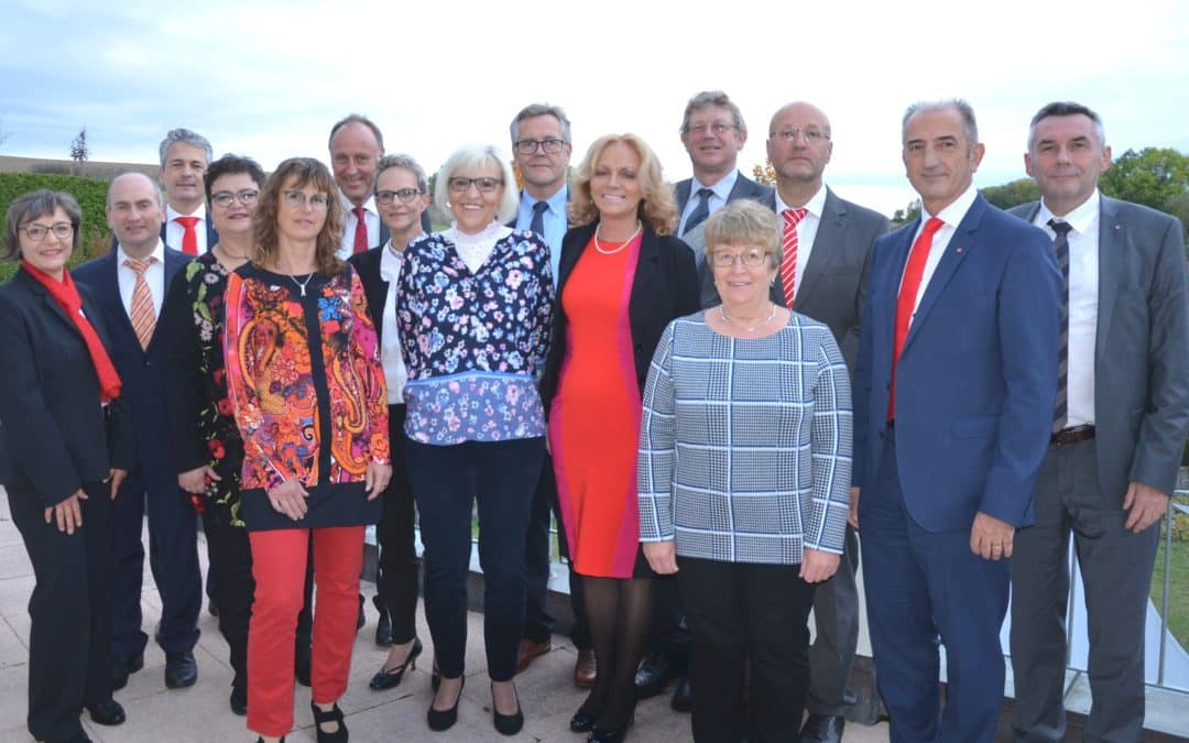 Sparkasse Schweinfurt-Haßberge ehrt 37 Jubilare