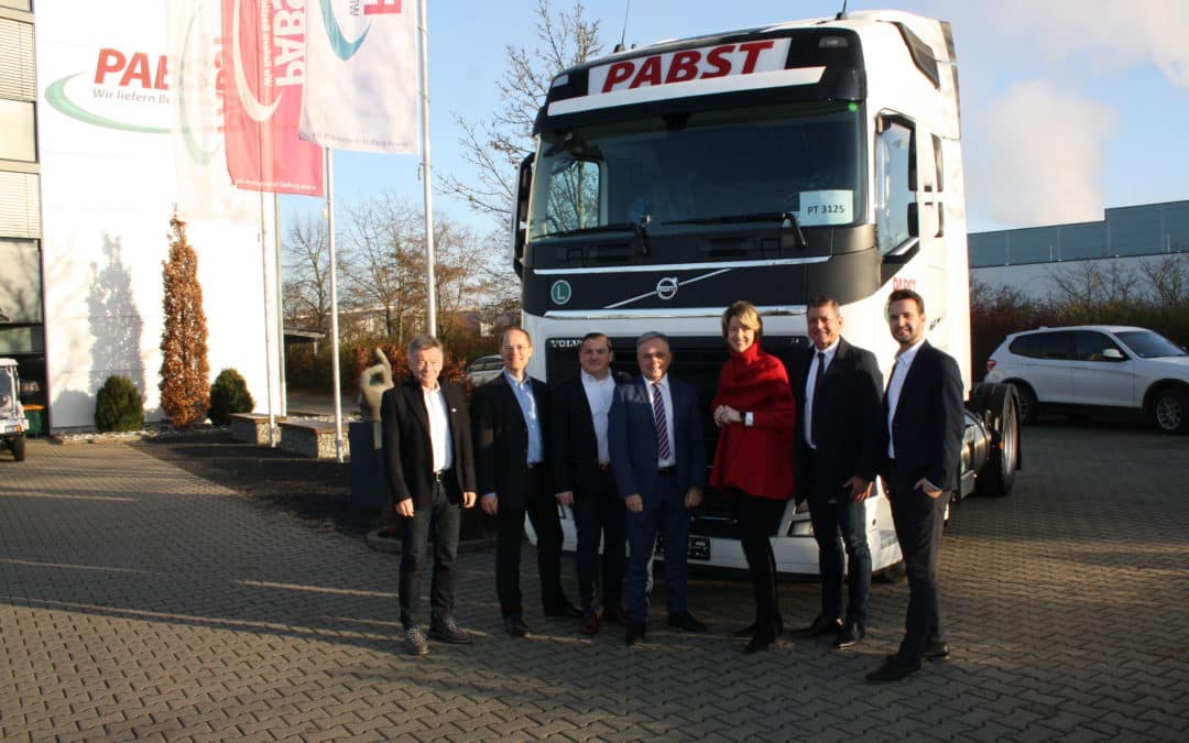 Frau Dr. Weisgerber zu Besuch bei Pabst Transport