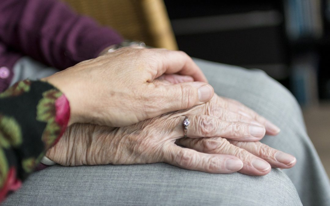 Qualifizierung zur BRK-Pflegehelferin oder zum BRK-Pflegehelfer