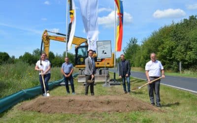 Spatenstich für Ausbau der Kreisstraße zwischen Herlheim und Alitzheim