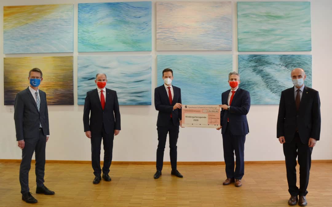 Sparkasse Schweinfurt-Haßberge unterstützt 52 Kindergärten mit insgesamt 26.000 Euro