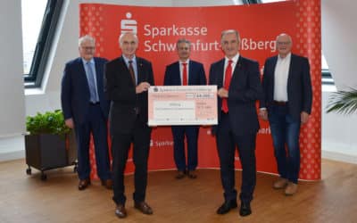 Sparkassenstiftung schüttet 64.000 Euro aus