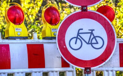 Geänderte Verkehrsführung Heckenweg / Dittelbrunner Straße 3. Mai 2021 bis Mitte Juni 2021