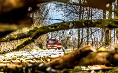 Landrat Schneider dankt den Einsatzkräften