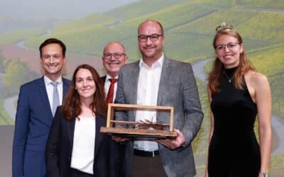 Weingut Scheller gewinnt Ehrenpreis des Landkreises Schweinfurt