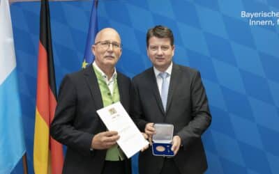 Rudolf Bender aus Kolitzheim erhält Kommunale Verdienstmedaille